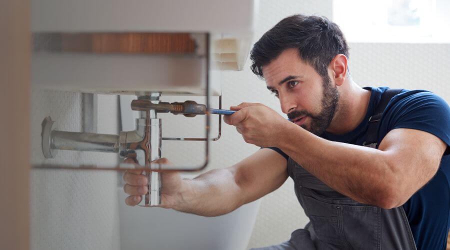 Professional water heater installation services in Burnside, IA